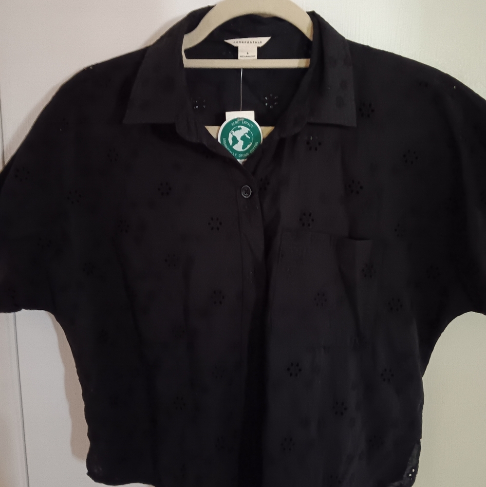 Aeropostale Black Short Sleeved Camp Shirt